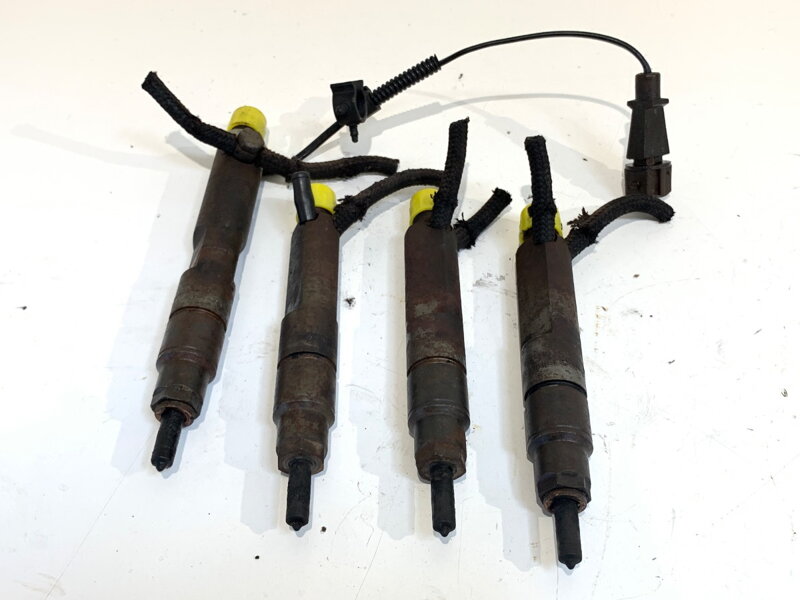 Vstřikovače sada Seat Toledo II (1M2) 1998 - 2006 028130202Q