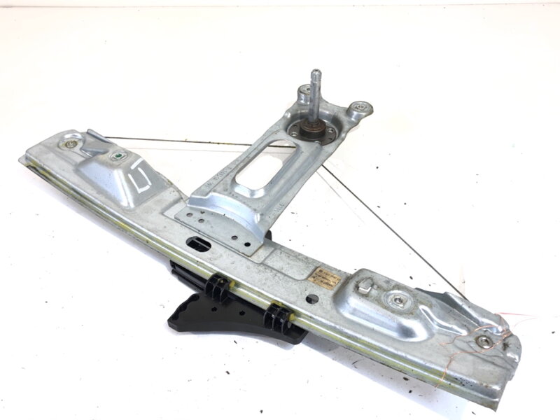 Stahovačka okna levá zadní Opel Insignia A Sports Tourer (G09) 2008 - 2017 13227840