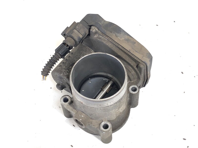 Škrticí klapka VW Golf VI (5K1) 2008 - 2014 03C133062S