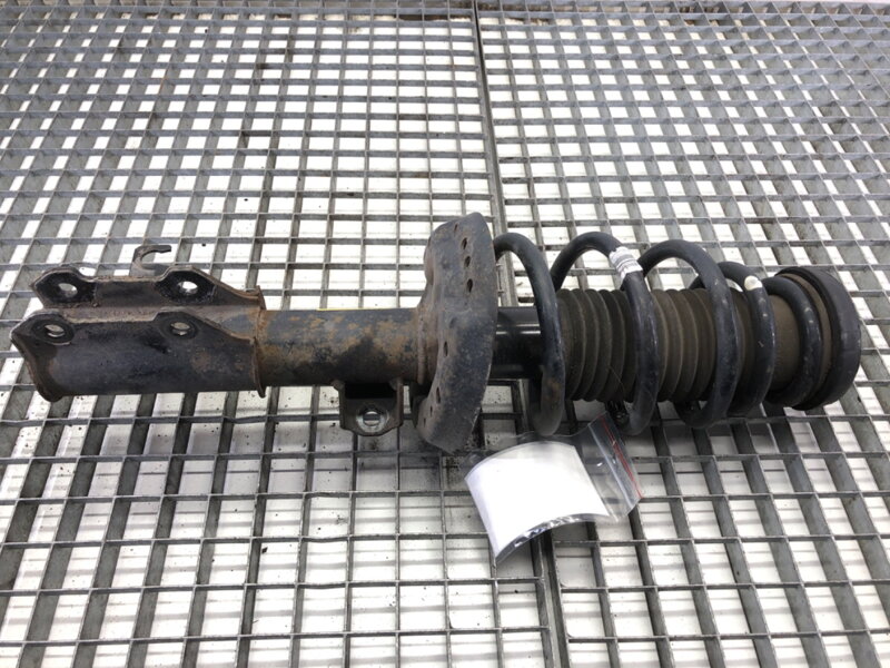 Tlumič levý přední S pružinou Opel Zafira Tourer C (P12) 2011 - 2022 13419915