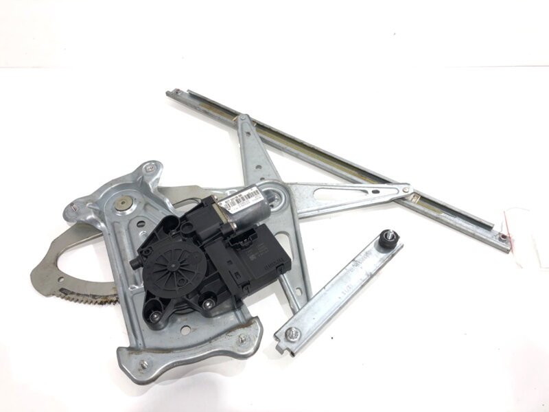 Stahovačka okna pravá přední Renault Megane III Liftback (BZ0/1_, B3_) 2008 - 2022 807301396R