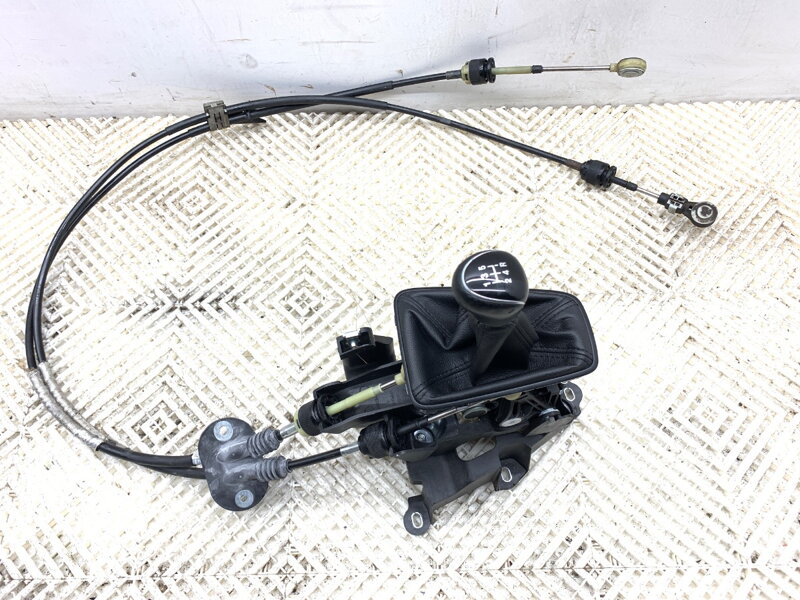 Řadicí páka volič převodovky Ford Focus III 2010 - 2022 F1FR-7C453-AKF