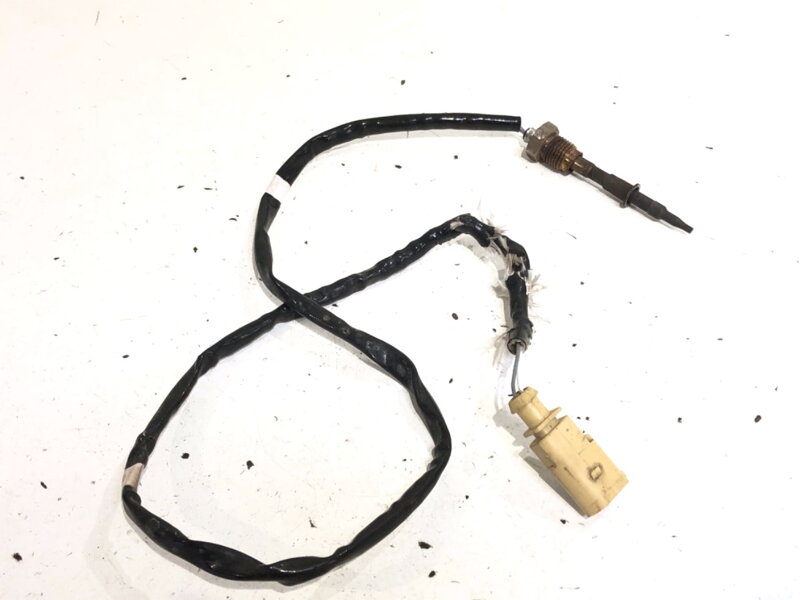 Čidlo teploty spalin Audi Q5 (FYB, FYG) 2016 - 2022 8W0906088F