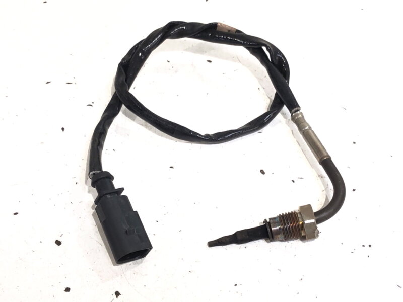 Čidlo teploty spalin Audi Q5 (FYB, FYG) 2016 - 2022 8W0906088E