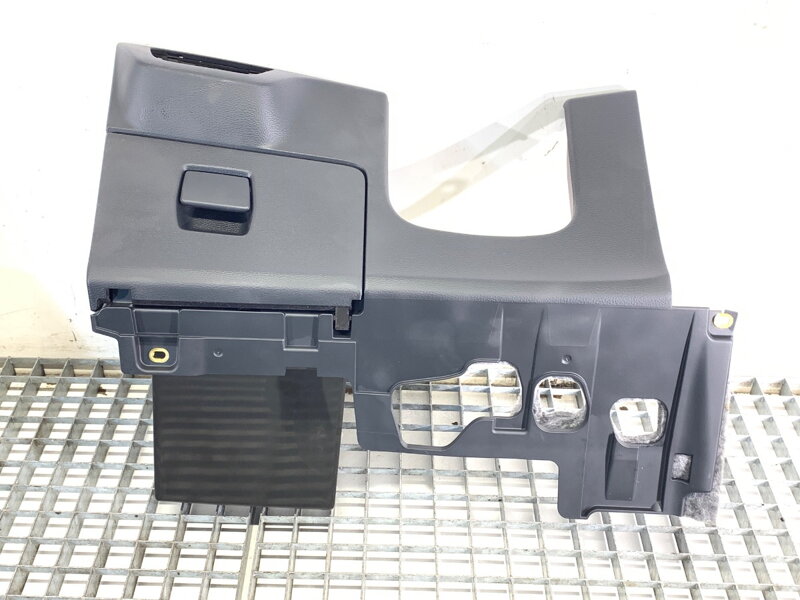 Schránka řidiče Audi Q5 (FYB, FYG) 2016 - 2022 80B863075C