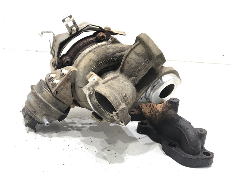 Turbo Skoda Rapid (NH3, NK3, NK6) 2012 - 2022 04L253020K