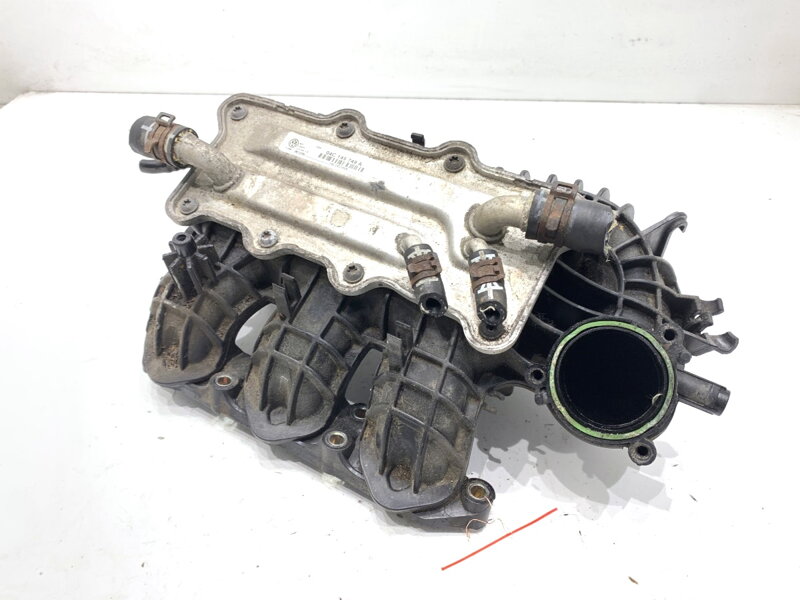 Sací potrubí Skoda Fabia III (NJ3) 2014 - 2022 04C145749A