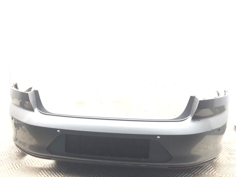 Nárazník zadní VW Passat B8 (3G2, CB2) 2014 - 2022 LB7W