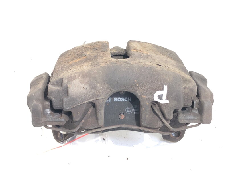 Brzdový třmen pravý přední VW Passat B7 Variant (365) 2010 - 2015