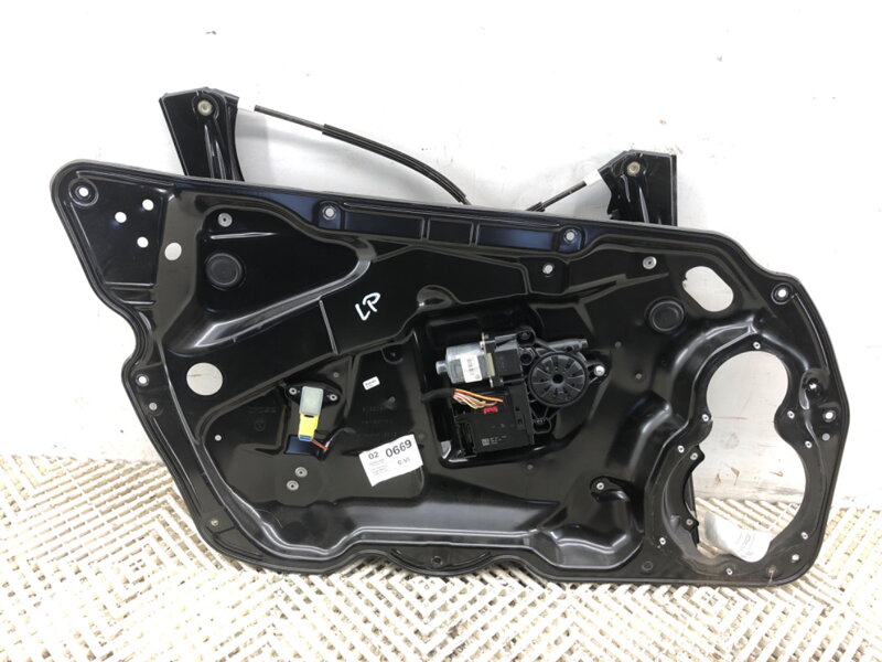 Stahovačka okna levá přední VW Passat B7 Variant (365) 2010 - 2015 3AA959701A 3AA837755