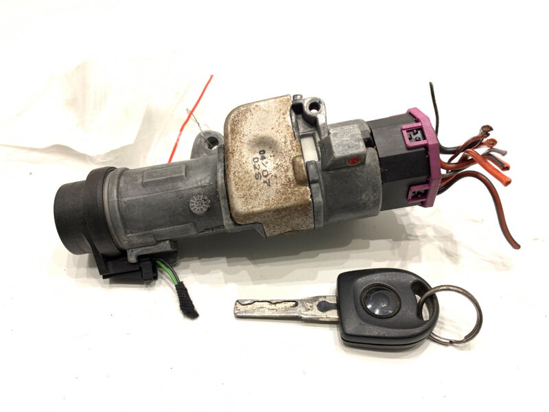 Spínací skříňka VW Polo (9N_, 9A_) 2001 - 2014 4B0905851Q