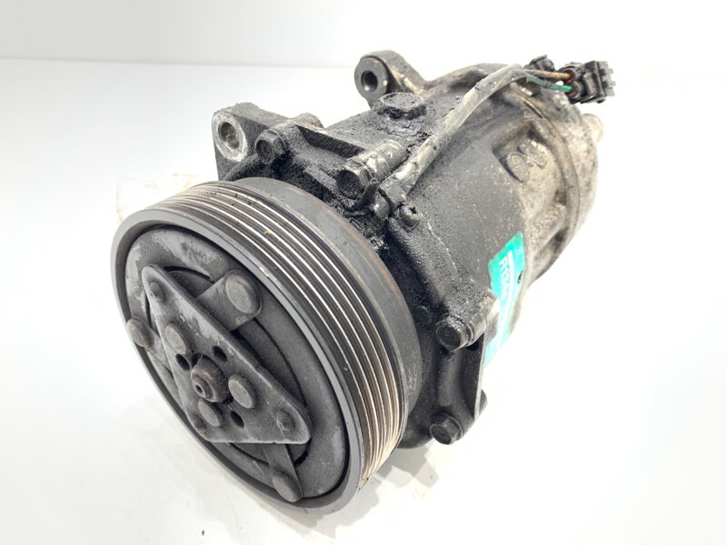 Kompresor klimatizace Audi A3 (8L1) 1996 - 2006 1J0820803A