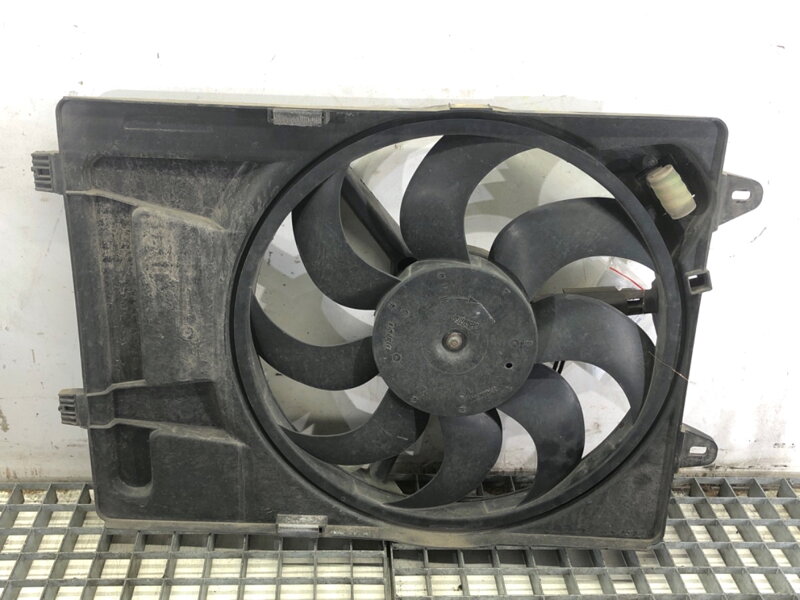 Ventilátor chladiče Fiat Doblo Autobus (263_) 2009 - 2022 00520285900