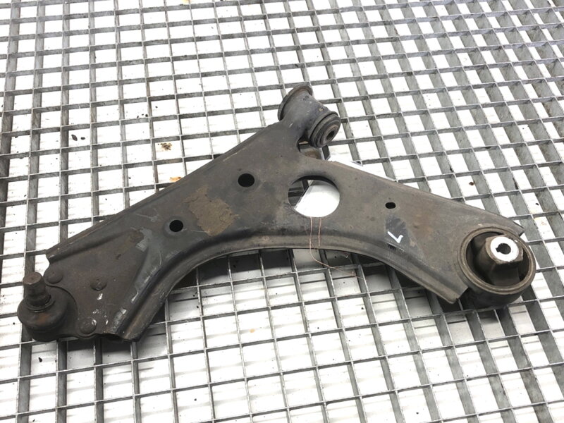 Rameno levé přední Fiat Doblo Autobus (263_) 2009 - 2022