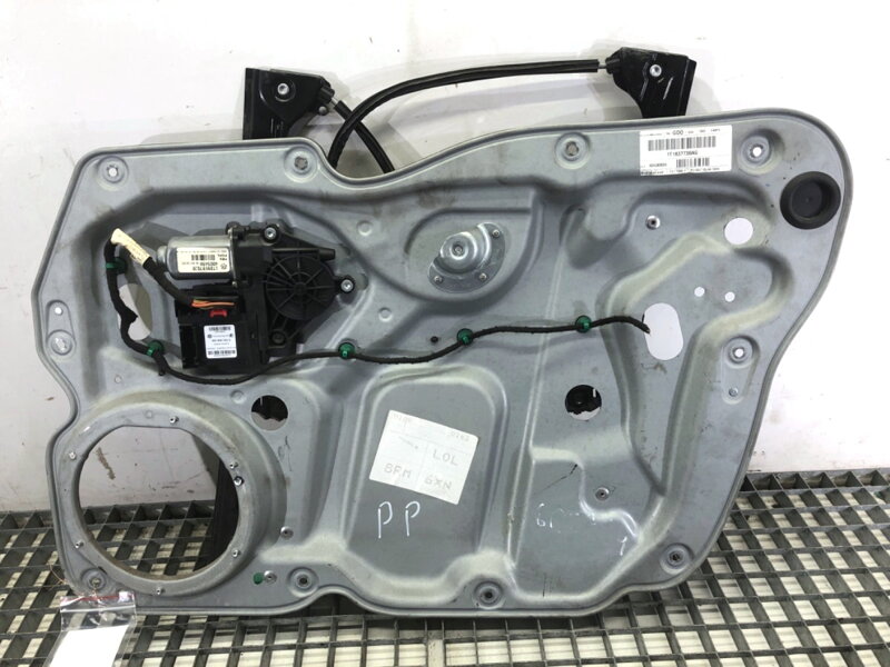 Stahovačka okna pravá přední VW Touran (1T1, 1T2) 2003 - 2010 1T1837730AG