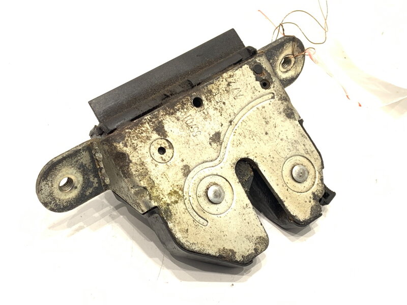 Zámek víka kufru zadní Fiat Grande Punto (199_) 2005 - 2022