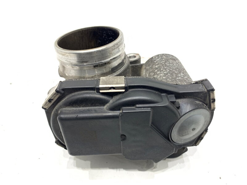 Škrticí klapka Opel Zafira Tourer C (P12) 2011 - 2022 55570009