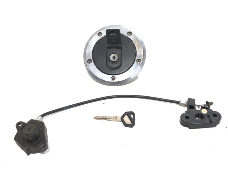 Zátka / víčko nalévacího hrdla paliva zámek siedzenia Kawasaki ZX-6R