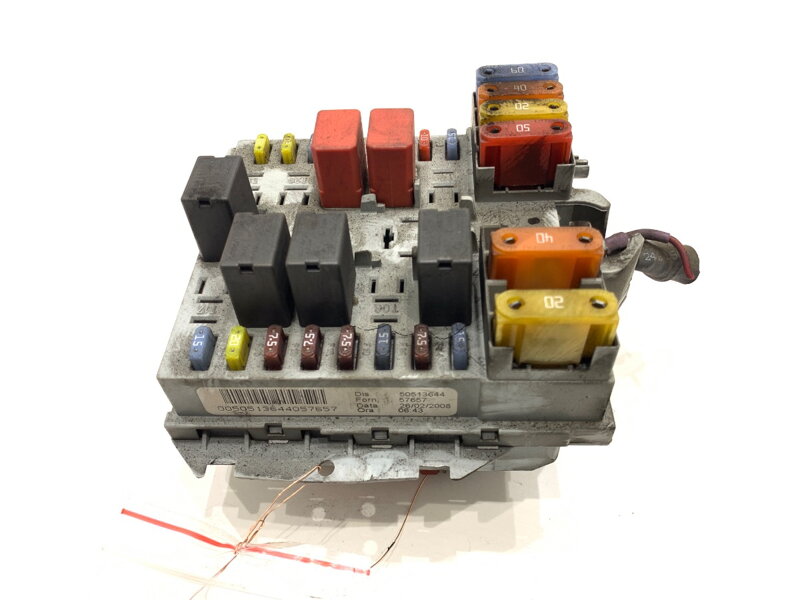 Pojistková skříňka Alfa Romeo 159 (939_) 2005 - 2012 50513644