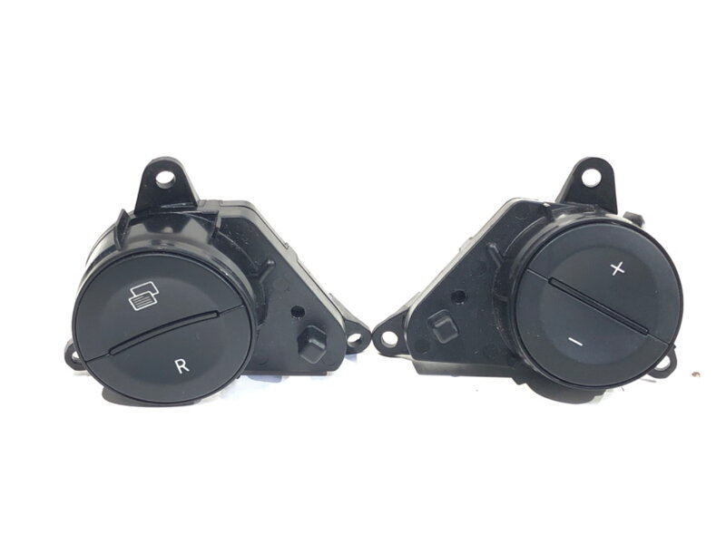 Přepínače volantu Mercedes-benz Class C (W204) 2007 - 2015 A2048210451 A2048210351