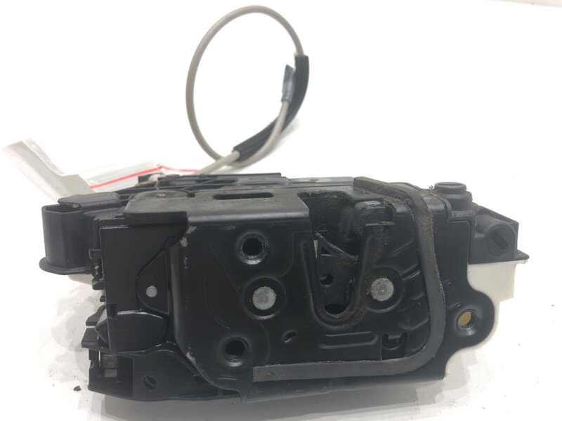 Zámek dveří pravý zadní Seat Ibiza IV (6J5, 6P1) 2008 - 2017 6J0839016F