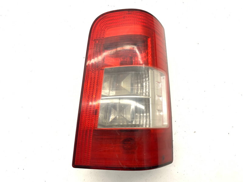 Světlo pravé zadní Peugeot Partner (5_, G_) 1996 - 2022
