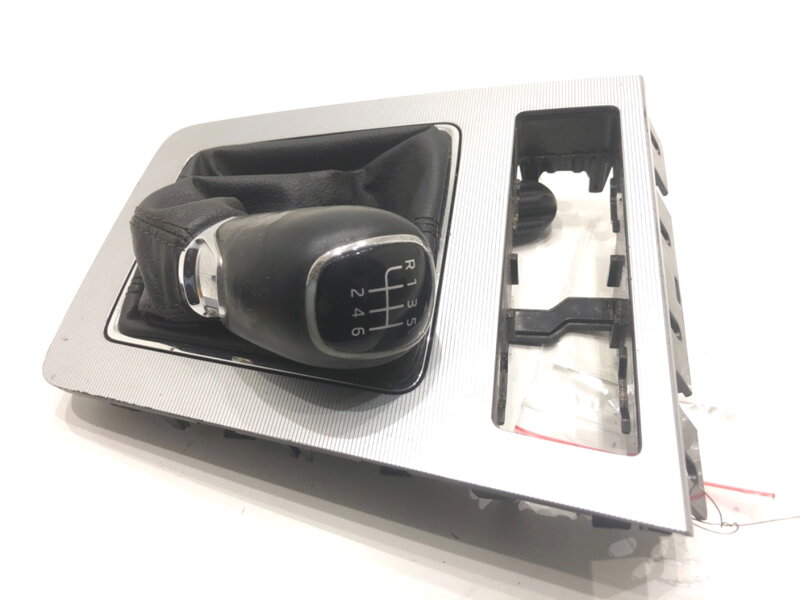 Rámeček změny převodů Skoda Octavia III Combi (5E5, 5E6) 2012 - 2022