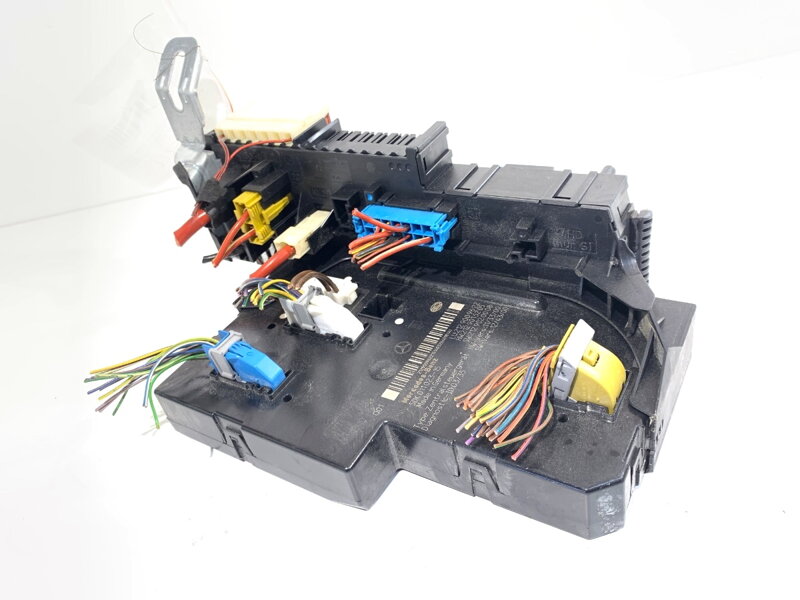 Pojistková skříňka Mercedes-benz Class E (W212) 2009 - 2016 2129009622