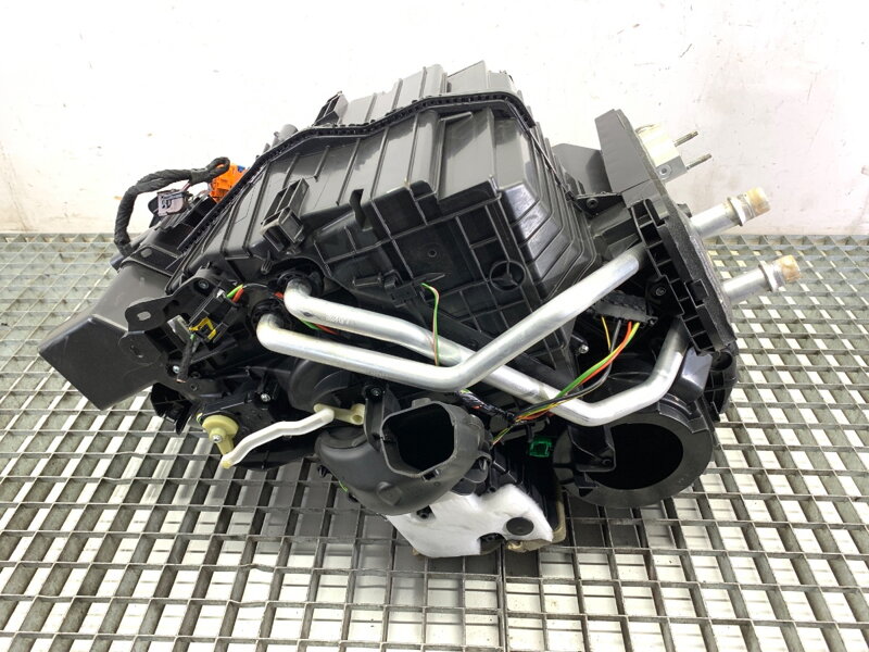 Radiátor topení kombajn Peugeot 308 II (LB_, LP_, LW_, LH_, L3_) 2013 - 2021 9819556080