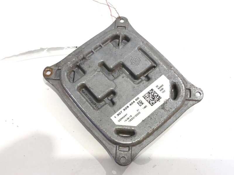 Řídicí jednotka xenon Peugeot 308 II (LB_, LP_, LW_, LH_, L3_) 2013 - 2021 130732940400