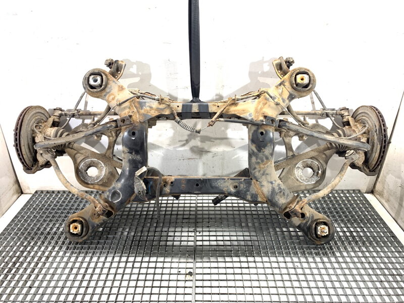 Výztuha zadní Jeep Grand Cherokee IV (WK, WK2) 2010 - 2022