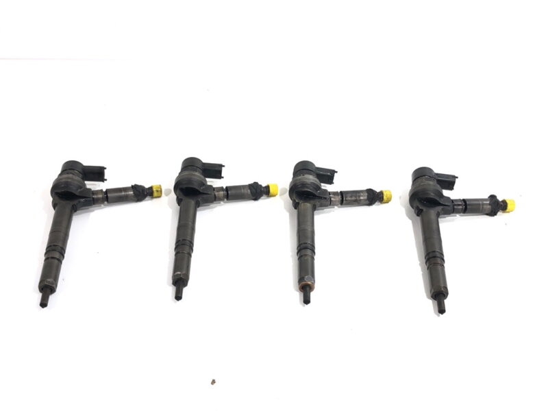 Vstřikovače sada Opel Astra H Kombi (A04) 2004 - 2014 0445110174