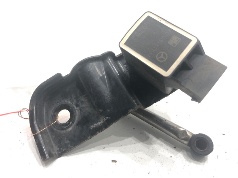 Čidlo náklonu xenon přední levý Mercedes-benz Class S (W221) 2005 - 2013 A0105427717