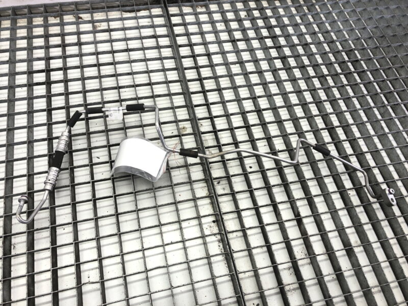 Hadice klimatizace Mercedes-benz Class S (W221) 2005 - 2013 A2218307715