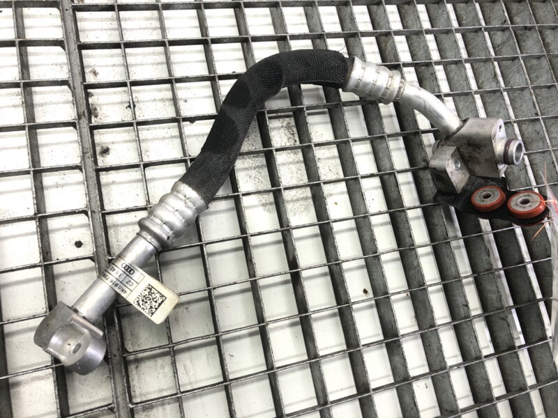 Hadice klimatizace Audi A7 Sportback (4KA) 2017 - 2022 4K0816739L