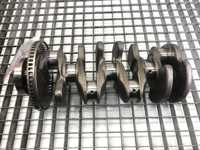 Hřídel klikový Audi A7 Sportback (4KA) 2017 - 2022 050105189K DRY