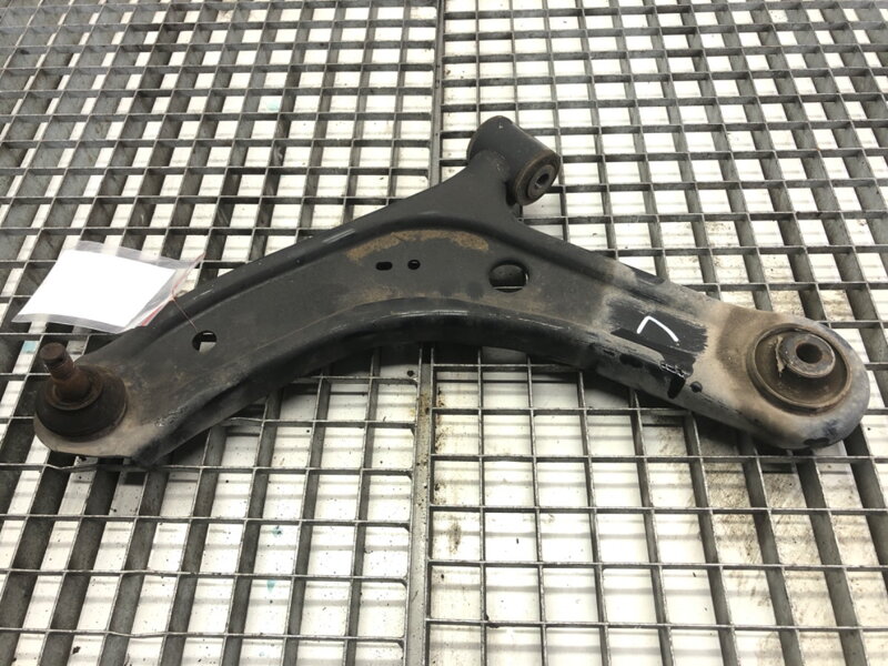 Rameno levé přední Suzuki SX4 S-cross (JY) 2013 - 2022