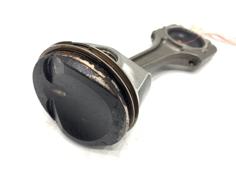 Píst S ojnicí Audi A5 (8T3) 2007 - 2017