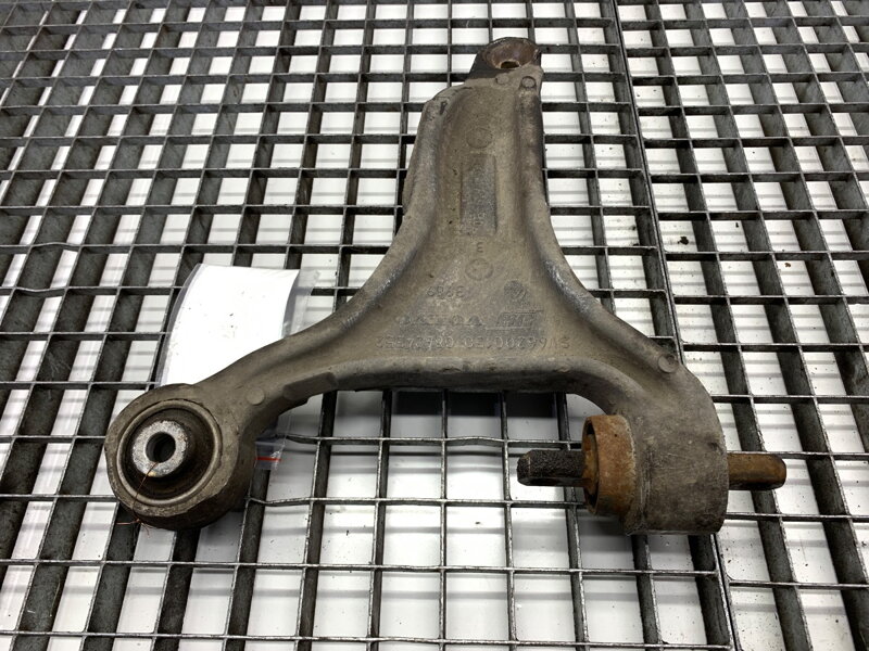 Rameno levé přední Volvo V70 II (285) 1999 - 2008