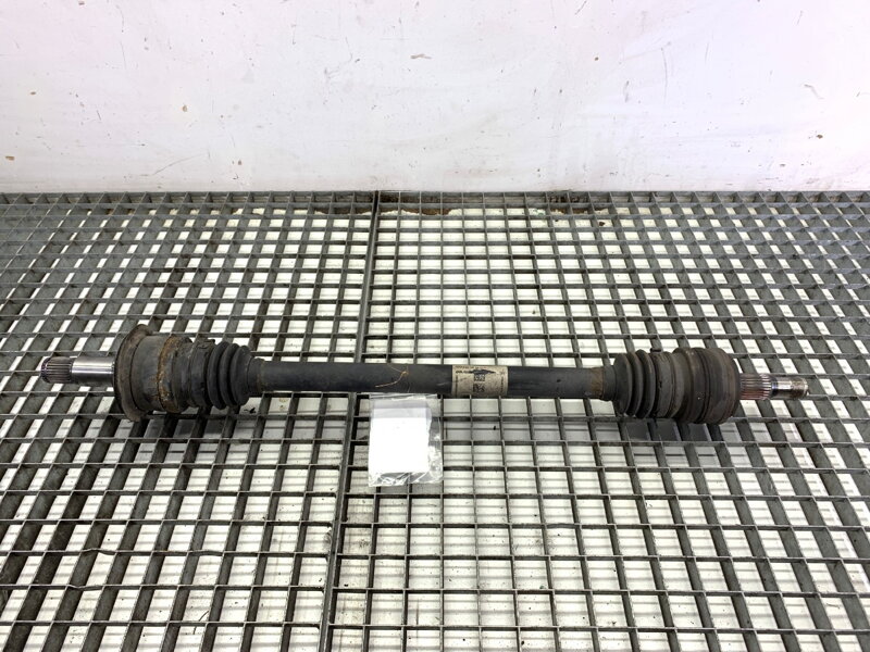 Poloosa pravá zadní Mercedes-benz GLC (X253) 2015 - 2022 2133502411