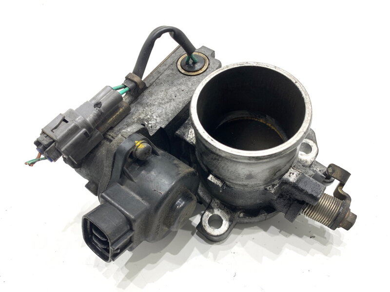 Škrticí klapka Toyota Corolla Verso (_E12_) 2001 - 2007