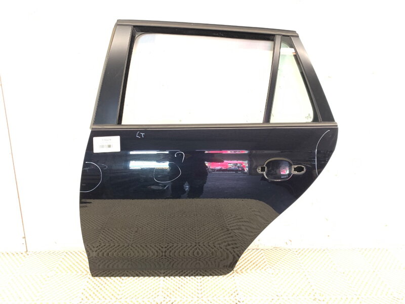 Dveře levé zadní VW Golf V Variant (1K5) 2007 - 2009