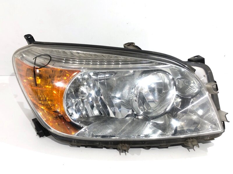 Světlo pravé přední Toyota RAV 4 III (_A3_) 2005 - 2014