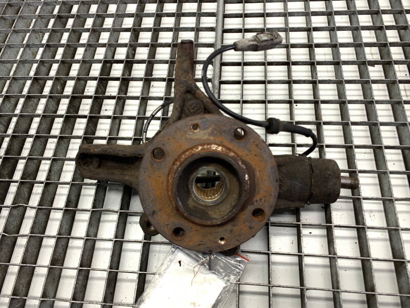 Otoč levá přední Citroen Berlingo (B9) 2008 - 2022