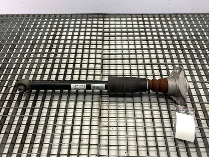 Tlumič levý zadní Audi A4 B9 (8W2, 8WC) 2015 - 2022 8W0035AA