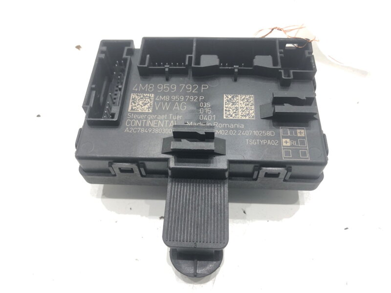 Modul dveře Audi A4 B9 (8W2, 8WC) 2015 - 2022 4M0959792P