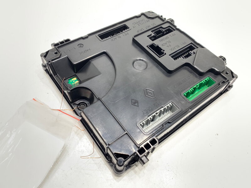 Modul BSI Renault Laguna III Grandtour (KT0/1) 2007 - 2015 284B11401R