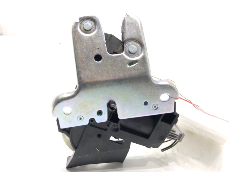 Zámek víka kufru zadní Audi A6 C6 (4F2) 2004 - 2011 4F5827505D