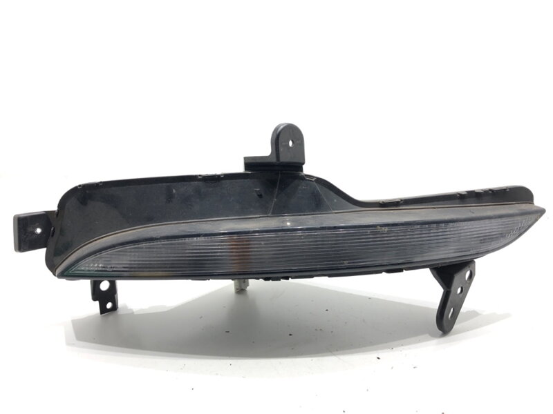 Směrovka pravá přední Renault Megane IV Sedan 2016 - 2022 261306376R