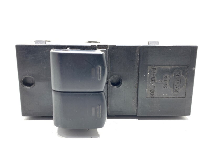 Ovládání oken Nissan Micra III (K12) 2002 - 2010